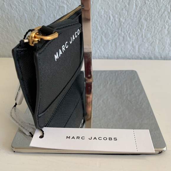 HP⚡️NWT, Marc Jacobs Saffiano Top Zip Coin Purse - Picture 8 of 8